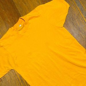 Vintage gold blank single stitch “super screen stars” crew neck t-shirt!!!